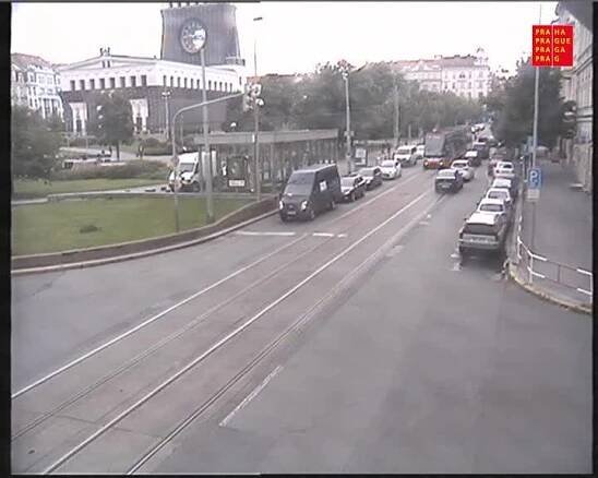 Webkamera Náměstí Jiřího z Poděbrad, Praha | Chci žít