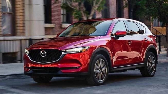Mazda představila novou CX-5. Nabídne podobné rozměry, ale prostornější interiér