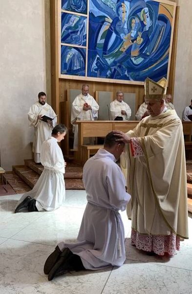 Diecéze má dva nové trvalé jáhny - Biskupství českobudějovické