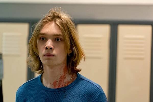 Výbuch - Z filmu - Charlie Plummer
