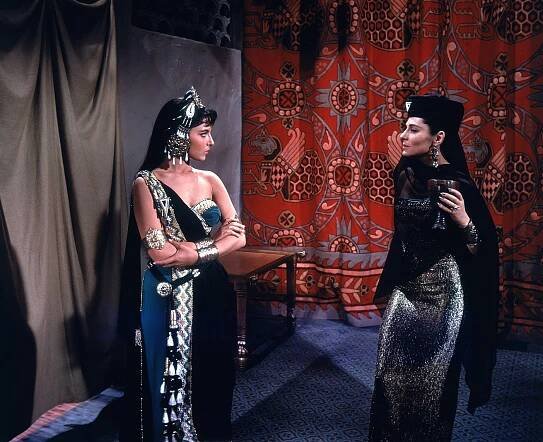 Elana Eden, Viveca Lindfors - Příběh Rút - Z filmu