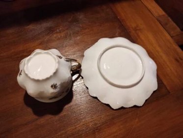Starý krásný porcelánový šálek s podšálkem - Pomněnky - M.Z. Austria - Starožitnosti a umění