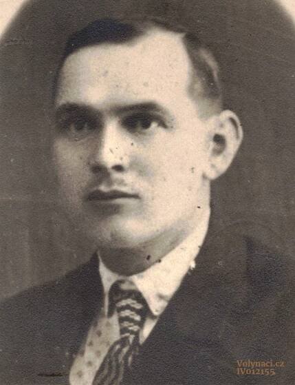 Mach Josef, Josef