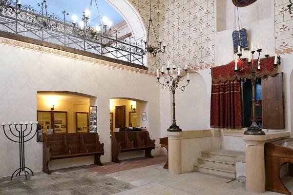 KLENOTY PRO TURNOVSKOU SYNAGOGU; VEŘEJNÁ SBÍRKA