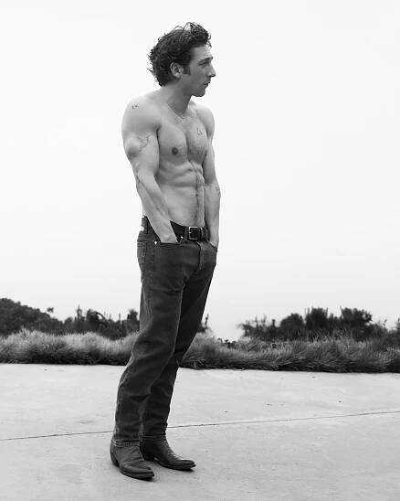 Jeremy Allen White