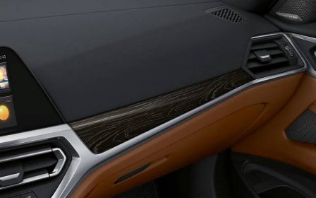 BMW Individual černé dřevěné obložení Fineline Black se stříbrným efektem detail
