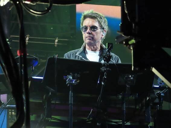 Jean-Michel Jarre – Wikipédia