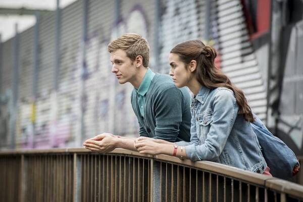 Club der roten Bänder - Vertrauen - Z filmu - Timur Bartels, Luise Befort