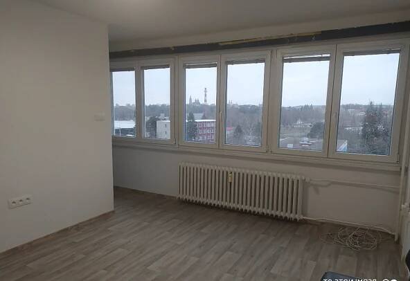 Pronájem bytu 1+kk - Piletice, Hradec Králové • bez RK • bez provize