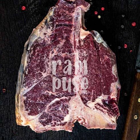 Hovězí T-bone steak