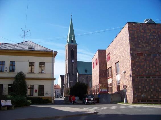 Kralupy nad Vltavou zavírají všechny mateřské školy, bude možné využít speciální družiny