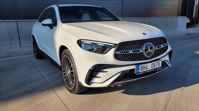 Mercedes-Benz GLC 220D 4 MATIC KUPÉ