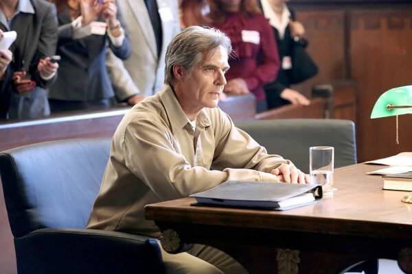 Pomsta - Execution - Z filmu - Henry Czerny