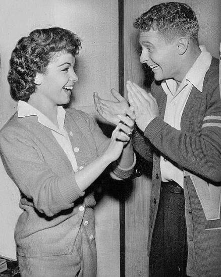Annette Funicello - Wikipedia