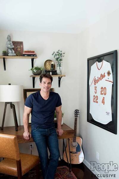 Johnathon Schaech House Tour
