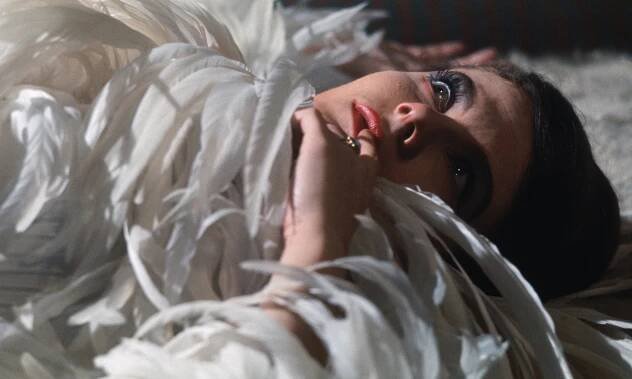 Last Year at Marienbad (1961), Delphine Seyrig, production still.