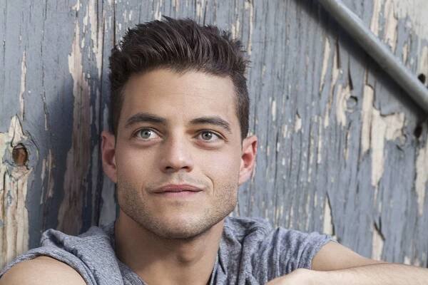 Rami Malek Wins An Emmy for His Role in Mr Robot