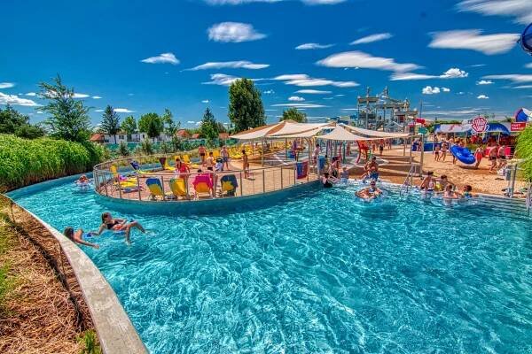 Aquapark - líná řeka Pasohlávky | BERNDORF BÄDERBAU s.r.o.