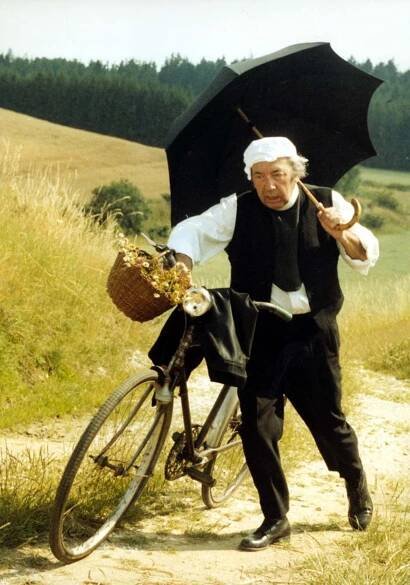 Vlastimila Vlková s Luďkem Kopřivou alias farářem Otíkem vytvořila nezapomenutelnou dvojici. 