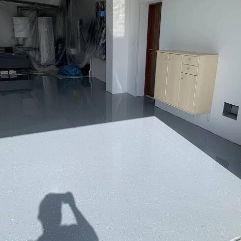 Technical Floors | Průmyslové a lité podlahy, samonivelační stěrky