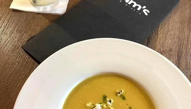 Adams Bar Bistro Dynova Polevka - Vnitřní Město