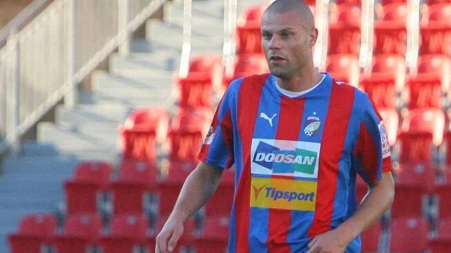 Tragédie. Fotbalista David Bystroň spáchal sebevraždu