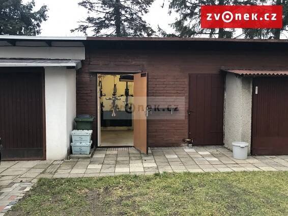 3+1 rekonstruovaný s garáží, dílnou - Otrokovice | Zvonek.cz