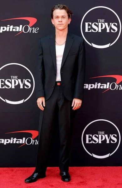 John Owen Lowe attends the 2024 ESPY Awards at Dolby Theatre on July 11, 2024 in Hollywood, California. 