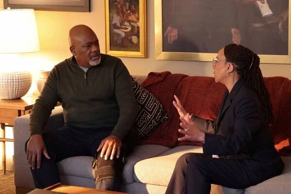 Gregory Alan Williams, S. Epatha Merkerson - Nemocnice Chicago Med - I Make a Promise, I Will Never Leave You - Z filmu