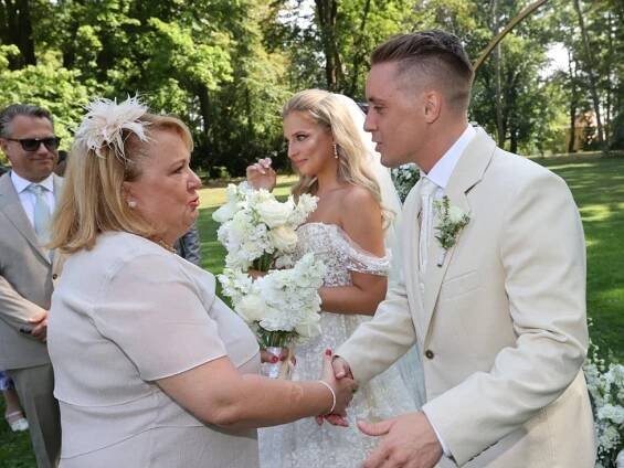 Svatba vnučky režiséra Jána Roháče (†48) Adriany a Tomáše Materny: Vzala si hvězdu Vinařů!