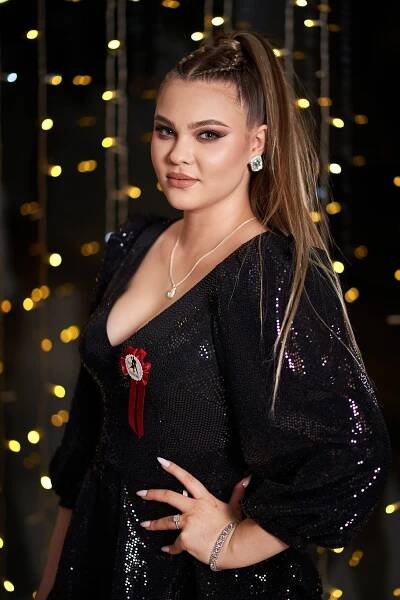 Lapwing Studio — Zatrzymaj chwile w czasie — Zdjęcia ze studniówki