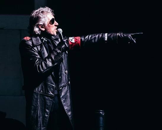 RECENZE: Roger Waters vzpomínal na Pink Floyd a přitvrdil v aktivismu