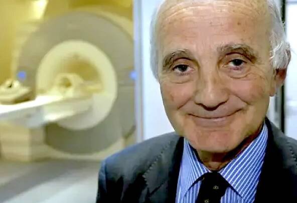 We’re talking Tesla, Jean Todt, Professor Saillant and MRIs. All for a good cause! – LIGNES/auto