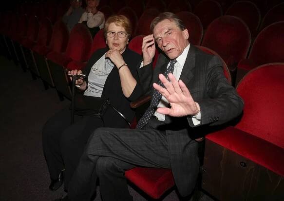 František Němec si svoje soukromí pečlivě střeží. Manželka Ivana ho do společnosti doprovází jen výjimečně. 