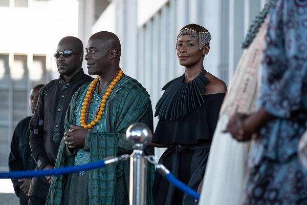 Kruhy + Kříže - Epizoda 5 - Z filmu - Paterson Joseph, Bonnie Mbuli
