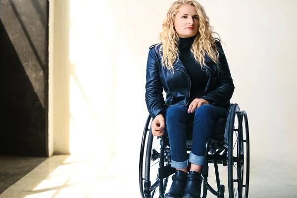 Ali-Stroker.jpg