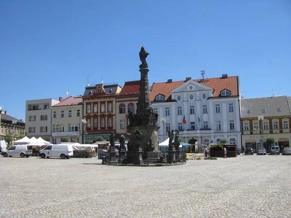 Marianský sloup, Dvůr Králové nad Labem - Historické památky - Podkrkonoší - Dvůr Králové nad Labem