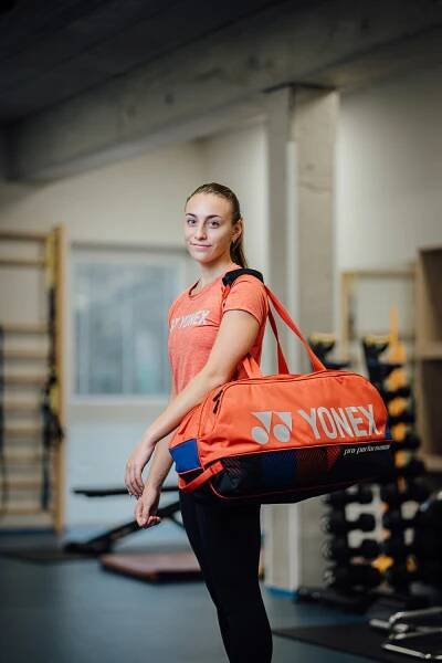 Yonex — Eliška Ticháčková