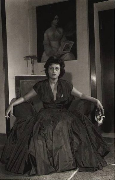 foto: Toutceciestmagnifique.com  fotógrafo: John Phillips  Anna magnani, Roma, 1947