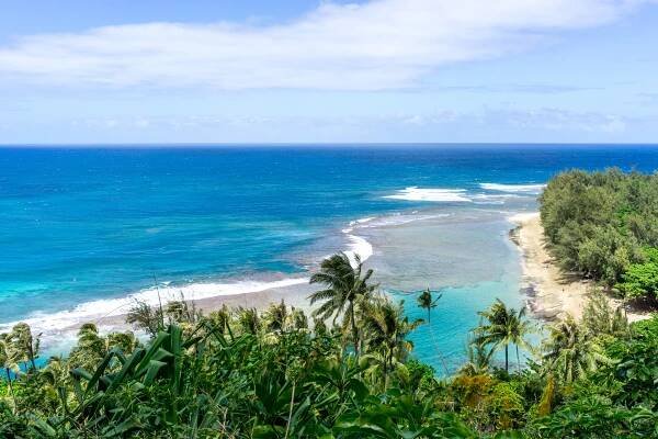 Kalalau Trail Backpacking – Napali Coast State Wilderness Park (24 mile trek)