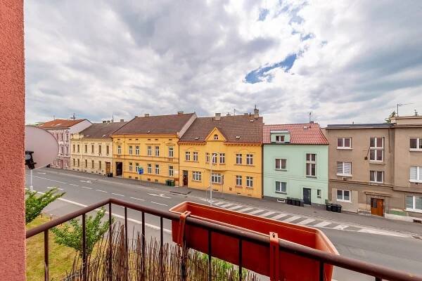 Pronájem Byt 2+1, Brožovského, Slaný, okres Kladno