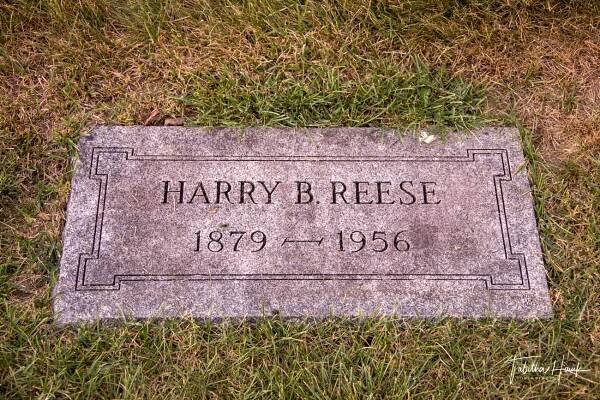 Business Magnates Graves | Famous Celebrity, Infamous Grave Photos and Locations - Famous Grave Hunter