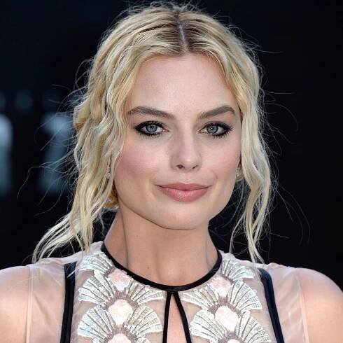 Margot Robbie Says She Once Found a Human Foot on the Beach