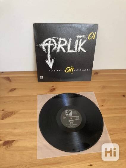 LP deska Orlík - Oi! - bazar - Hyperinzerce.cz