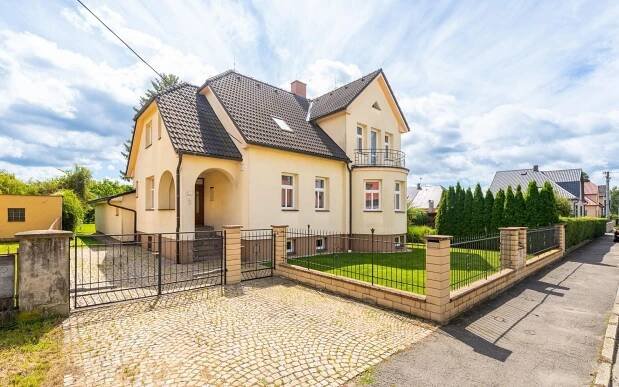 Ostatní, Jiráskova, Valašské Meziříčí, 300 m²