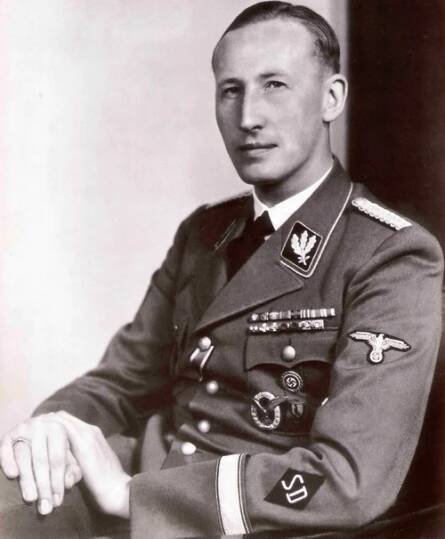 Zastupující říšský protektor, SS- Obergruppenführer Reinhard Heydrich.