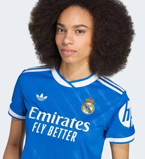 Zkrácený třetí dres Real Madrid 25/26