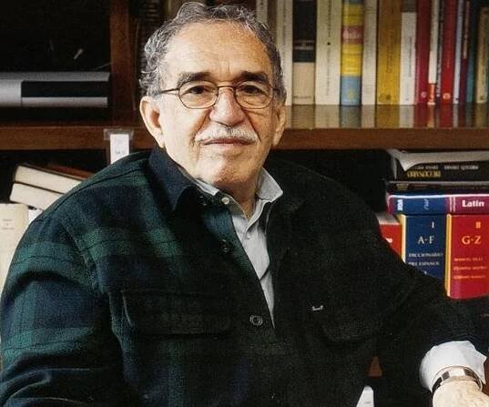 Gabriel Garcia Marquez Biography - Childhood, Life Achievements & Timeline