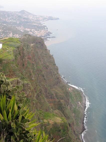 Soubor:Cabo Girao 2.jpg – Wikipedie