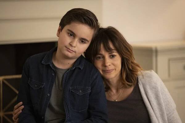 A Million Little Things - Goodbye - Z filmu - Stephanie Szostak